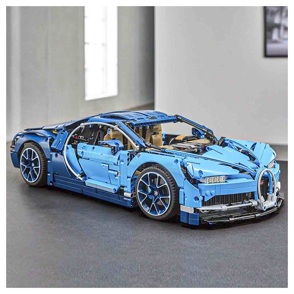 LEGO Technic: Bugatti Chiron Building Set